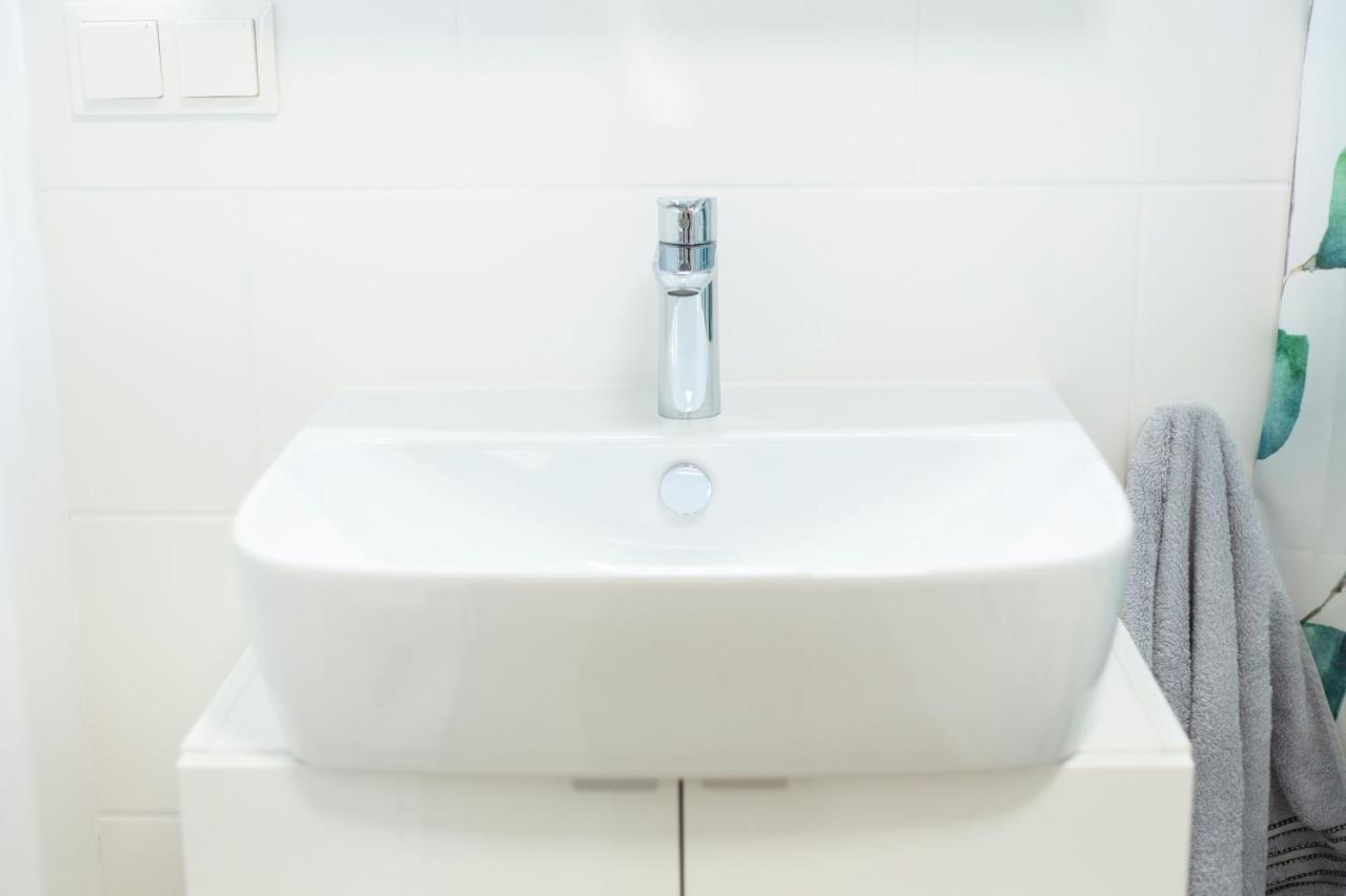 Green & cozy apartment - 15 min to city center Wenen Buitenkant foto